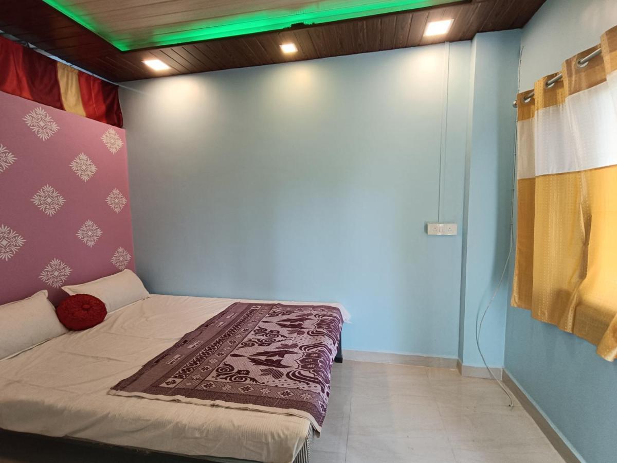 Shree Nivas Home Stay Shrivardhan Ngoại thất bức ảnh